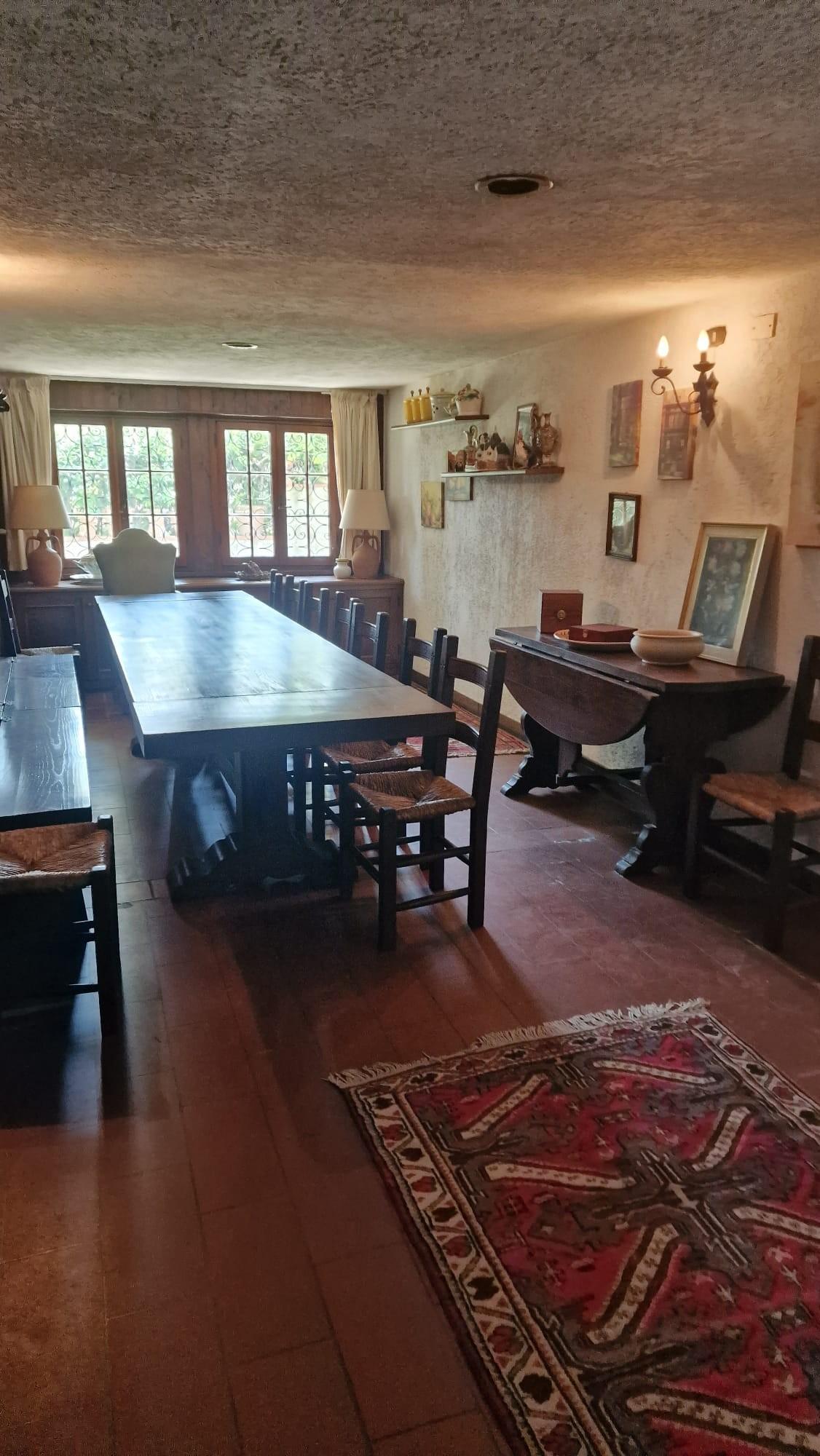 Immagine 2 di Casa bifamiliare in vendita  a Camaiore