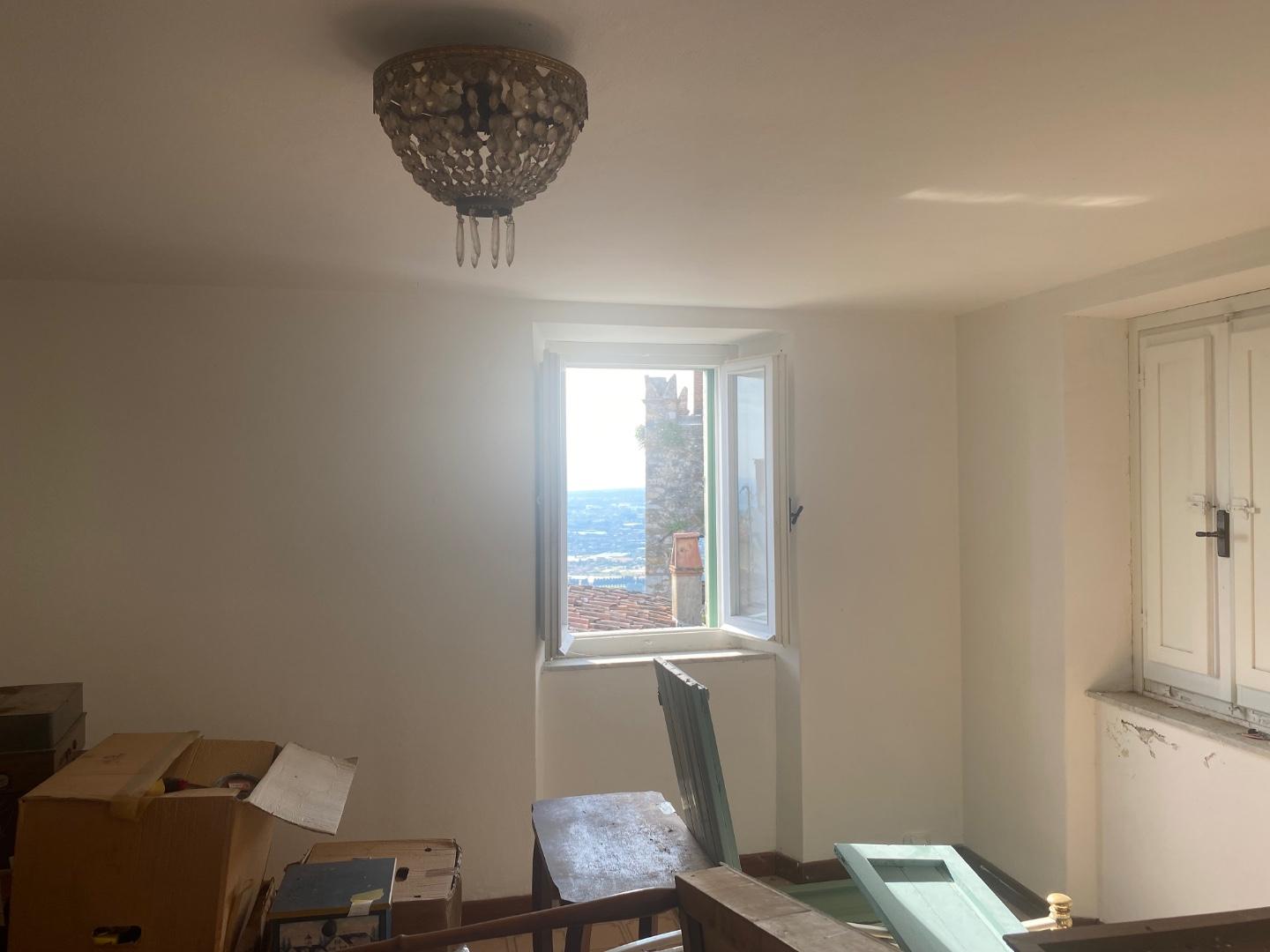 Immagine 16 di Terratetto in vendita  a Massarosa