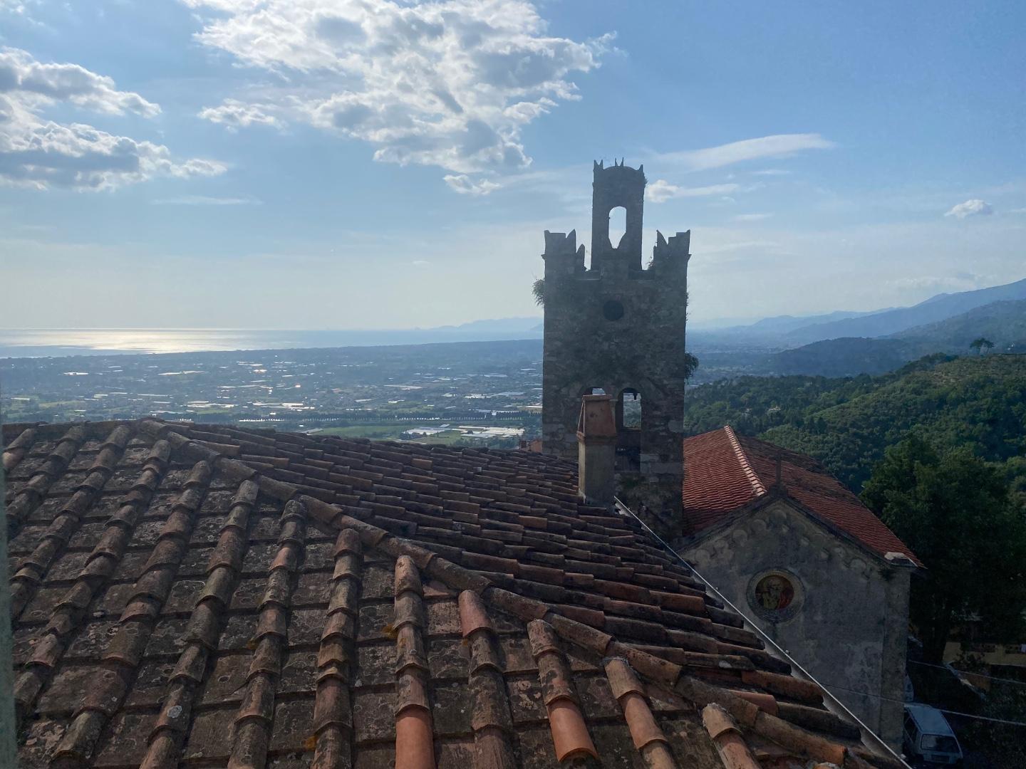 Immagine 18 di Terratetto in vendita  a Massarosa