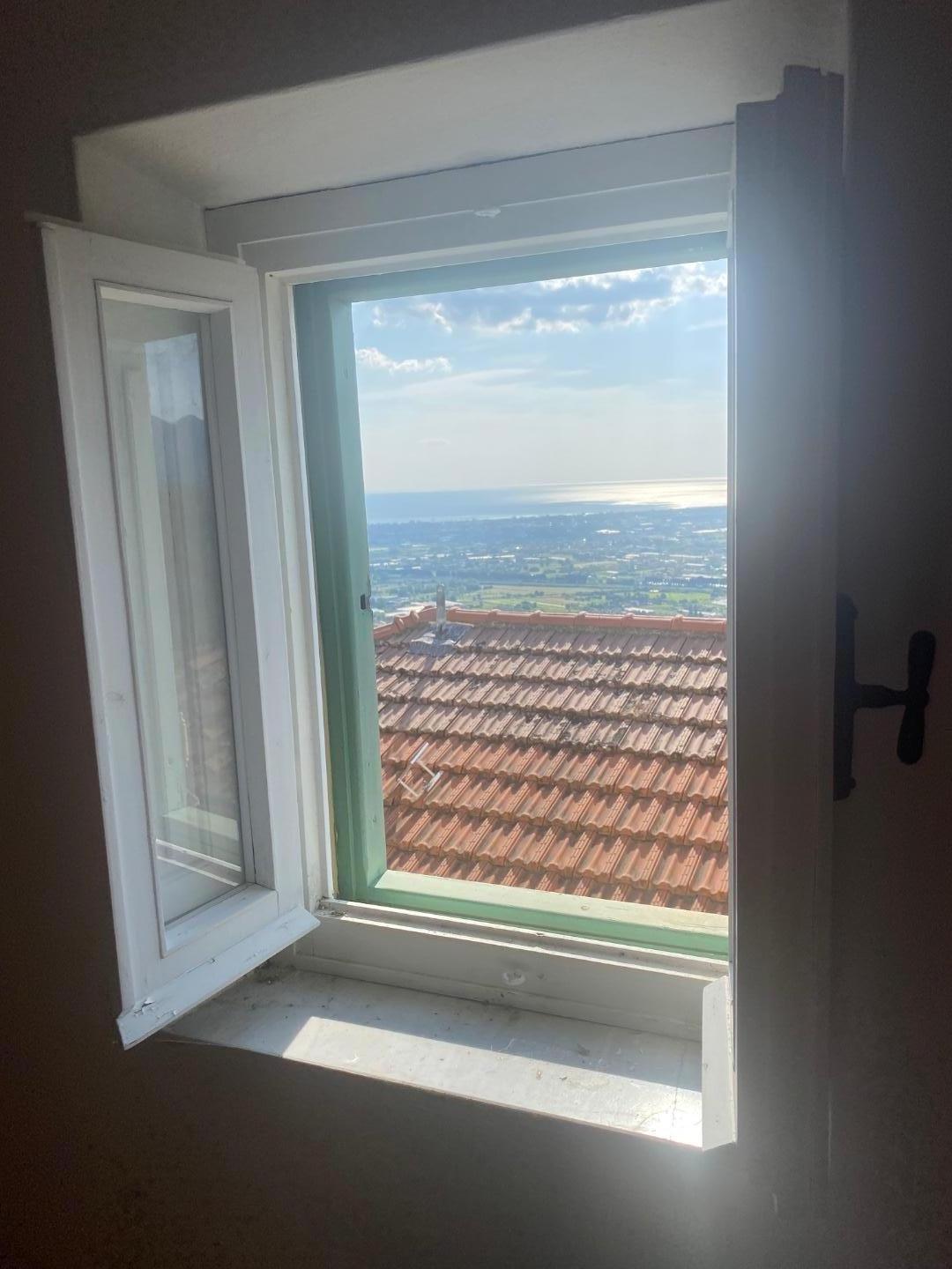 Immagine 17 di Terratetto in vendita  a Massarosa