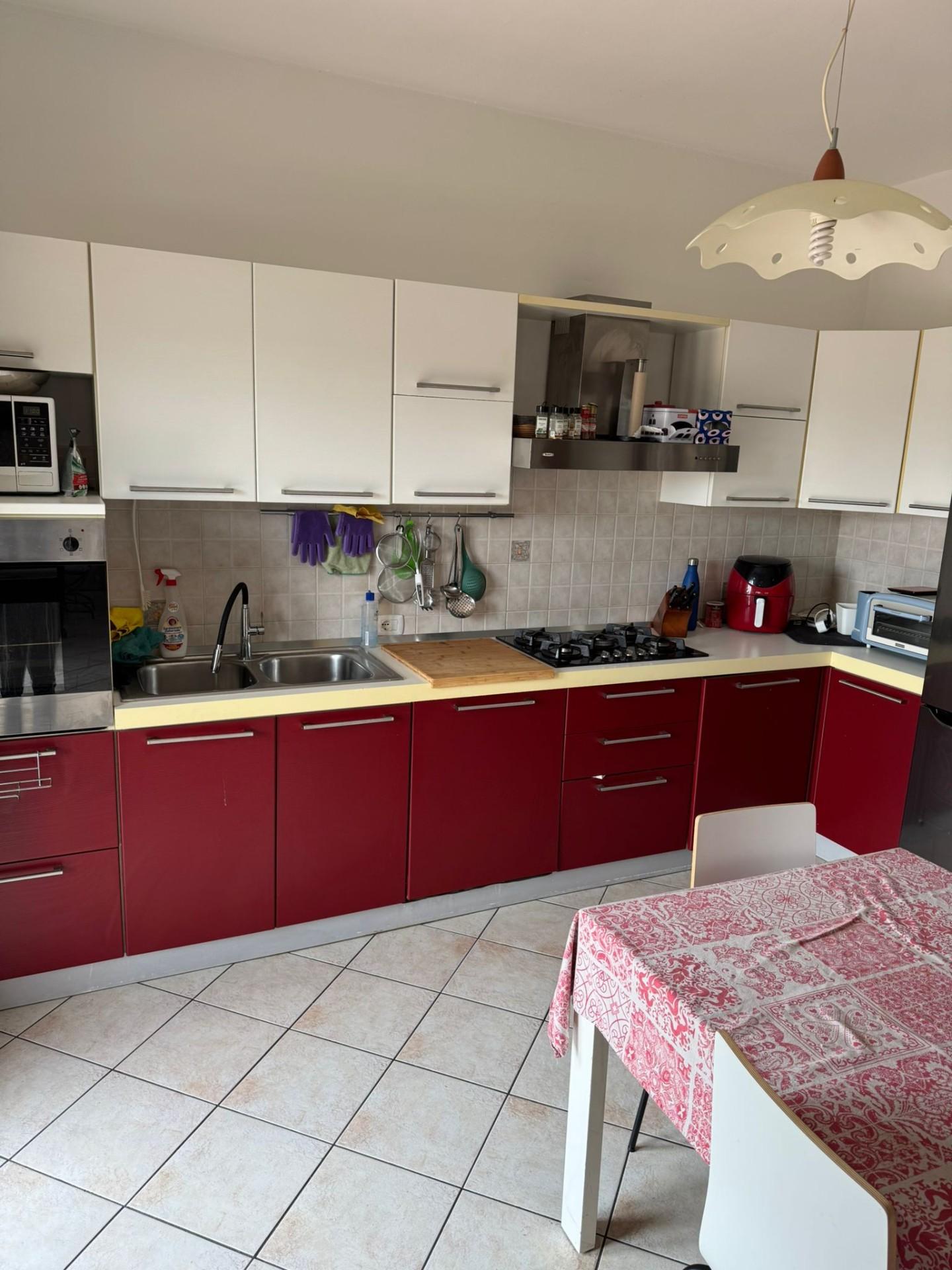 Immagine 1 di Appartamento in vendita  a Gallarate