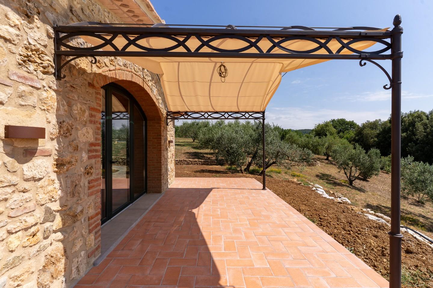 Immagine 45 di Villa in vendita  a Riparbella