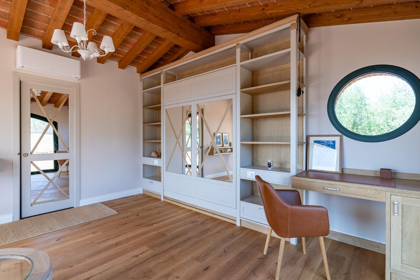 Immagine 48 di Villa in vendita  a Riparbella