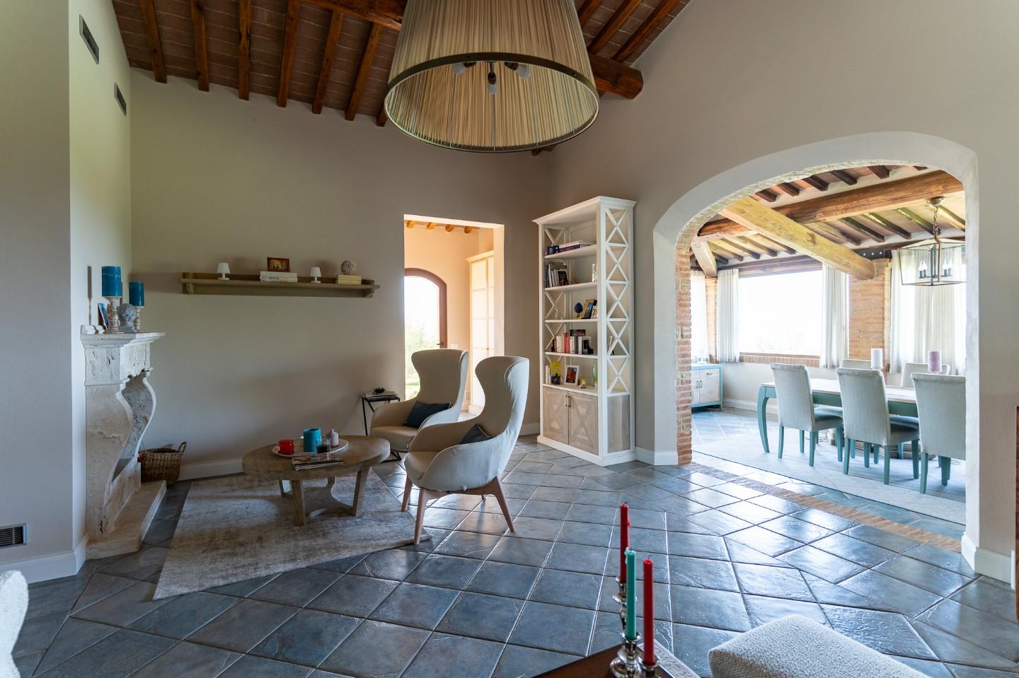 Immagine 32 di Villa in vendita  a Riparbella