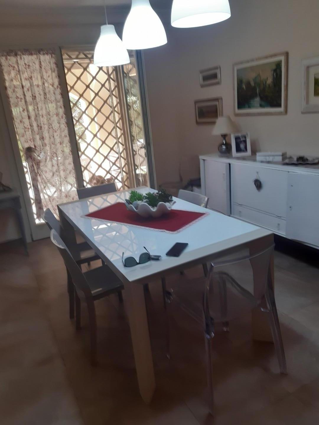 Immagine 5 di Villetta a schiera in vendita  a Montignoso