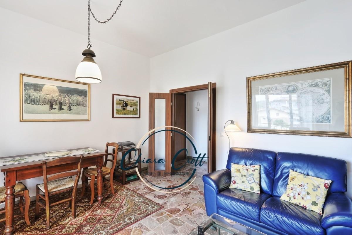 Immagine 6 di Appartamento in vendita  a Livorno