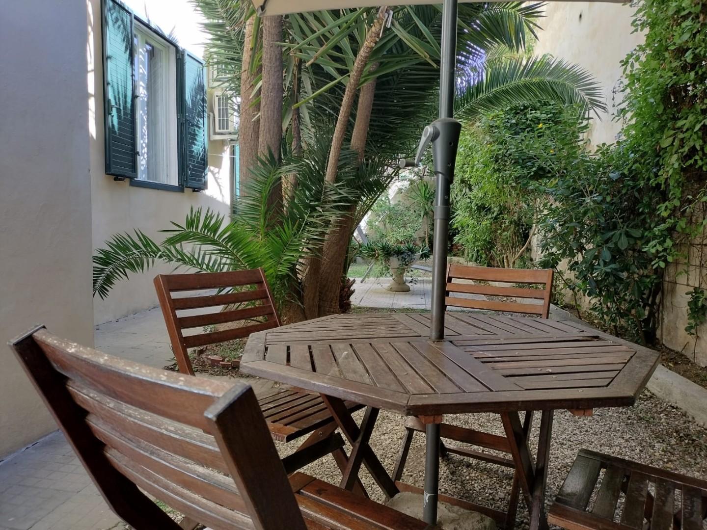 Immagine 21 di Appartamento in affitto  a Livorno