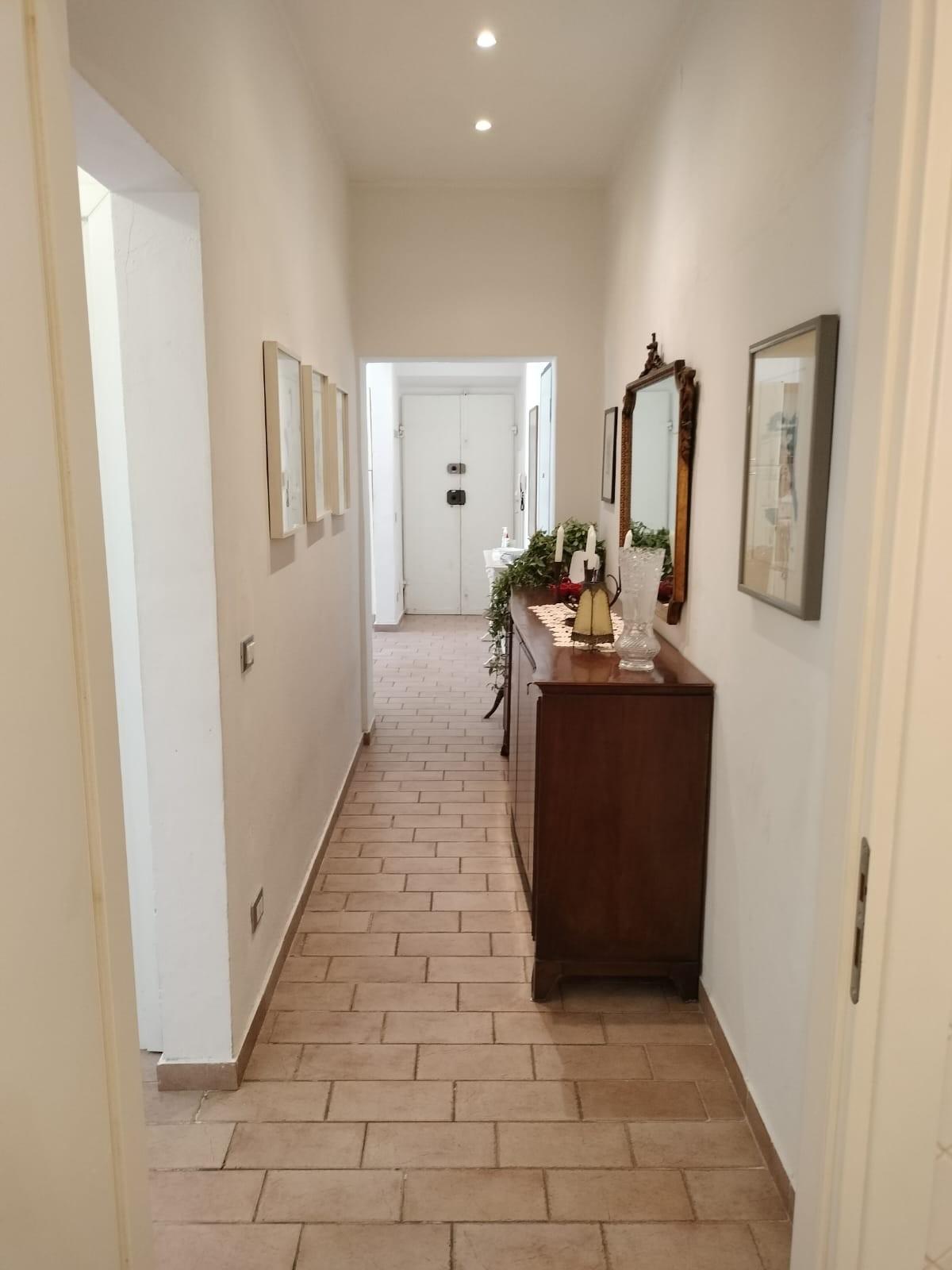 Immagine 10 di Appartamento in affitto  a Livorno