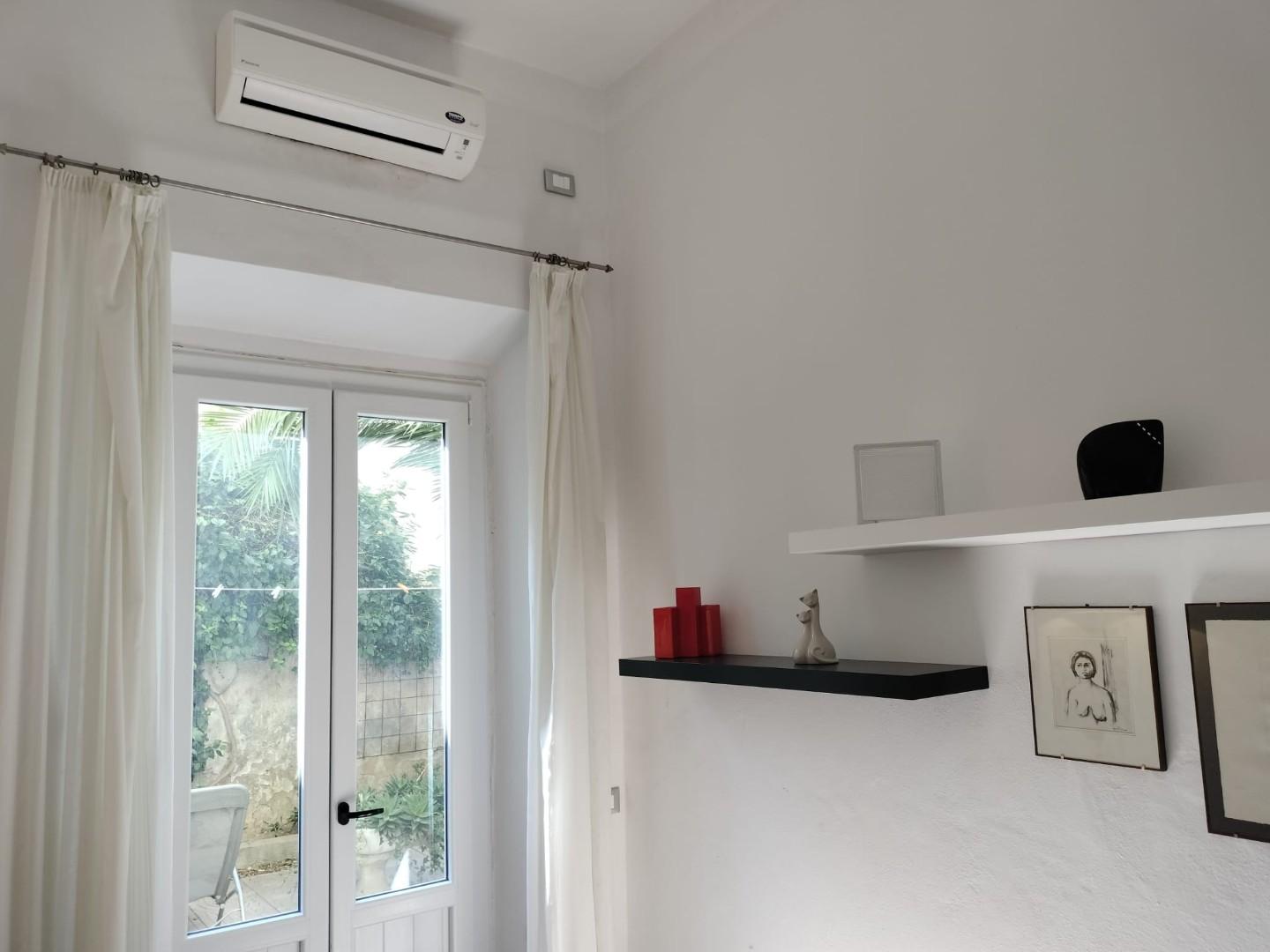 Immagine 16 di Appartamento in affitto  a Livorno