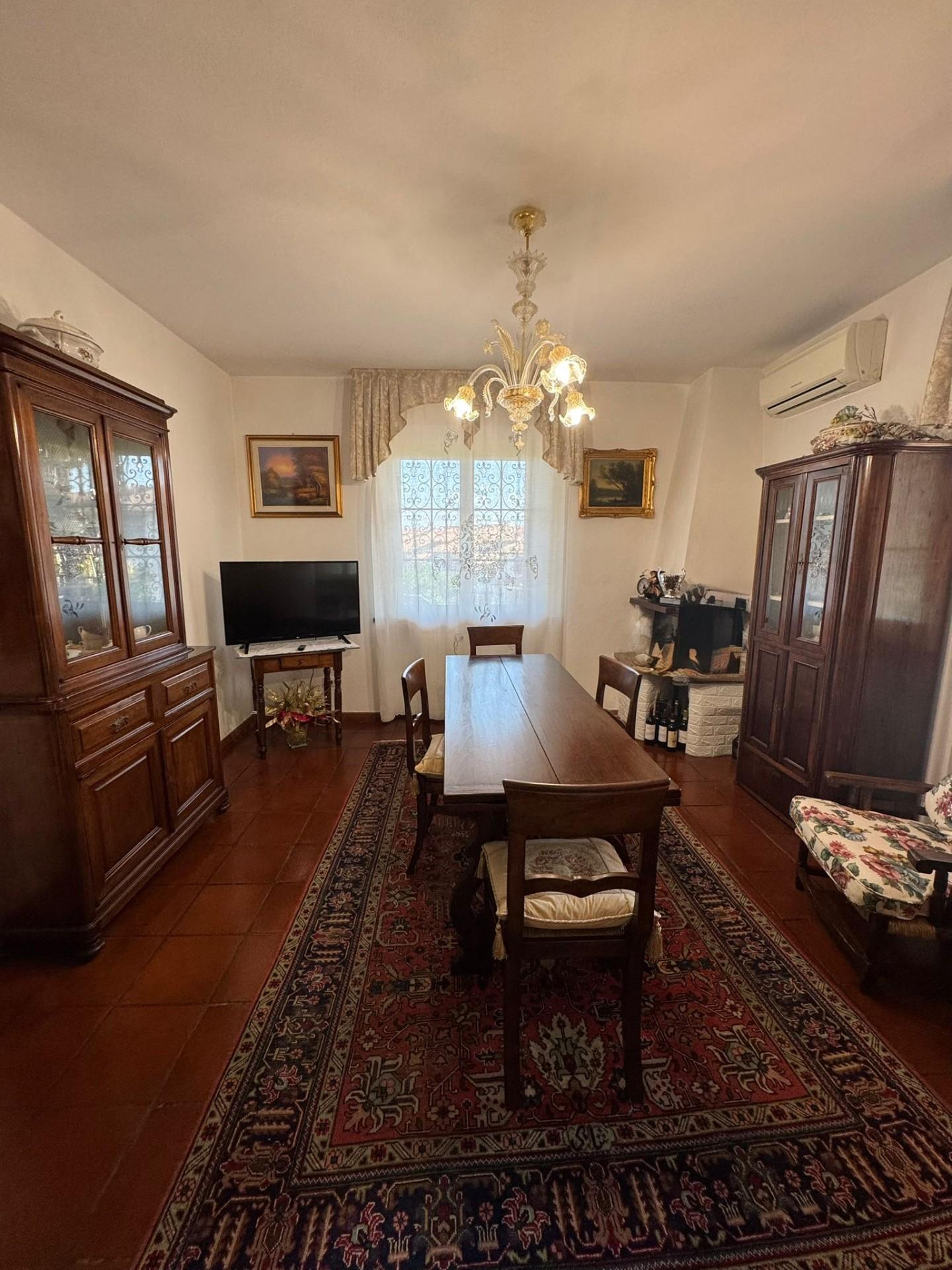 Immagine 15 di Casa bifamiliare in vendita  a San Giuliano Terme