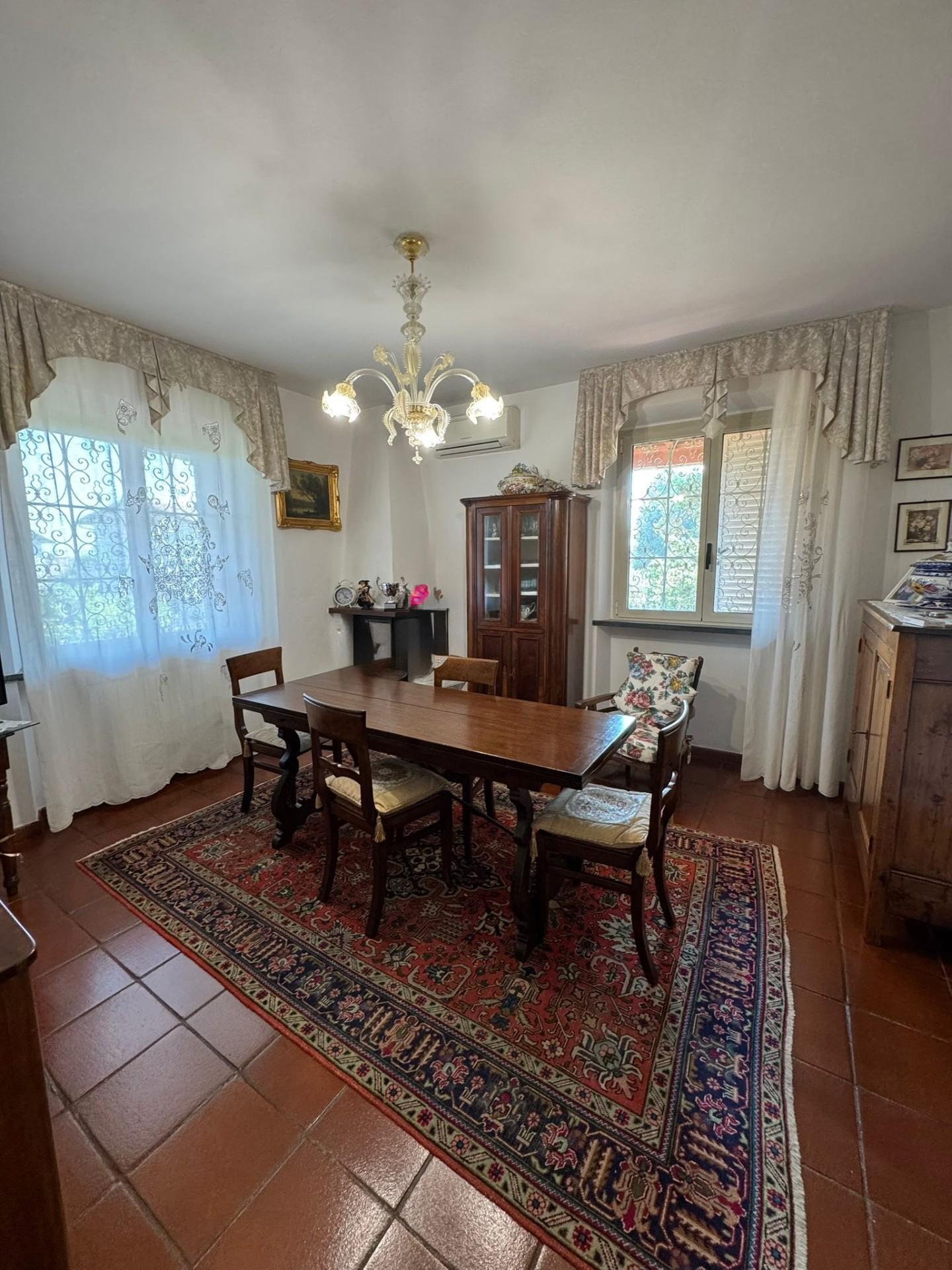 Immagine 16 di Casa bifamiliare in vendita  a San Giuliano Terme