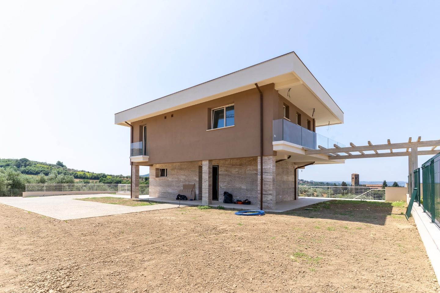 Immagine 17 di Villa in vendita  a Montelupo Fiorentino