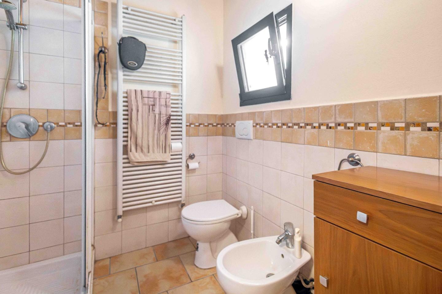 Immagine 24 di Rustico / casale in vendita  a Cascina