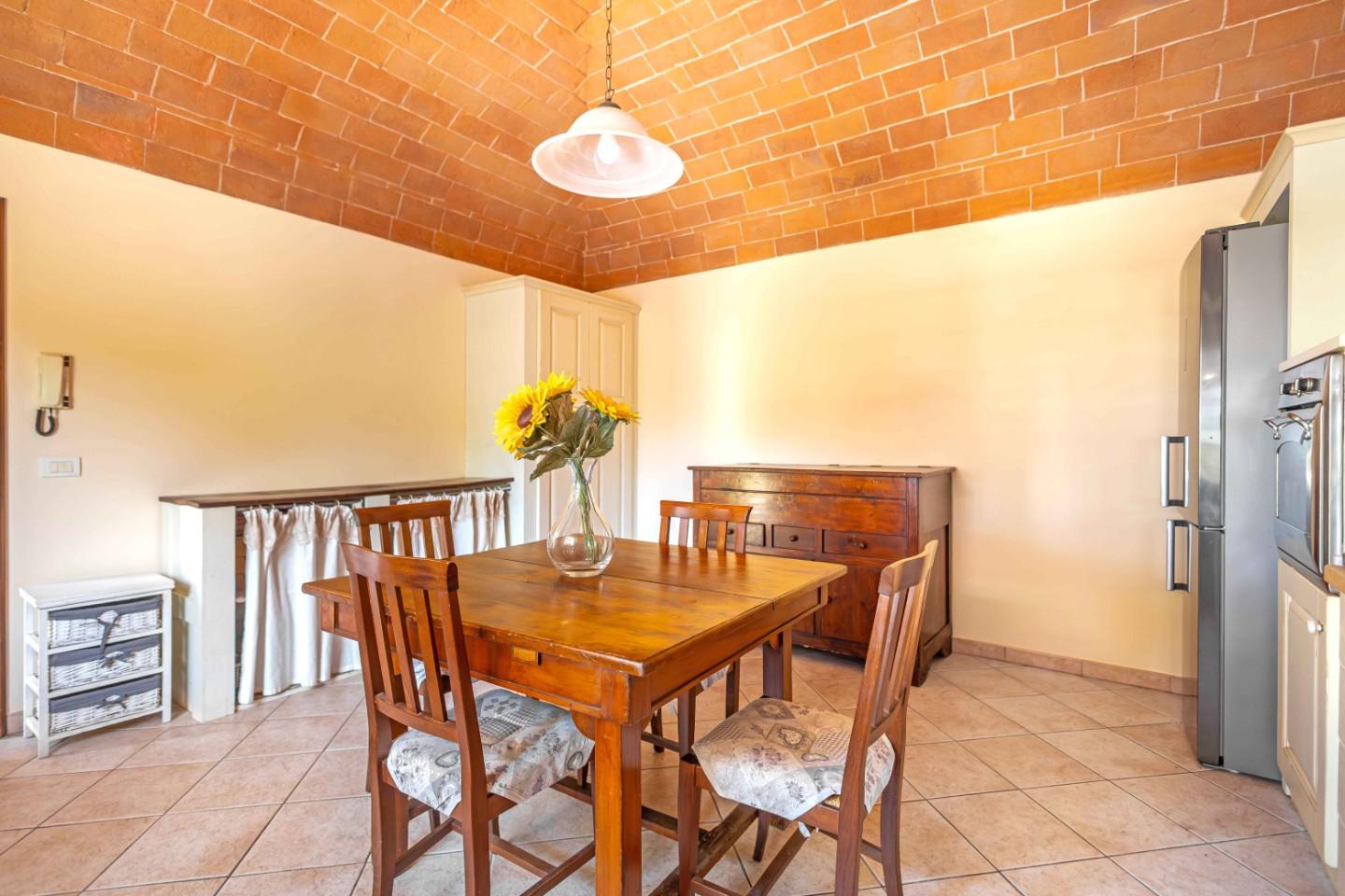 Immagine 13 di Rustico / casale in vendita  a Cascina