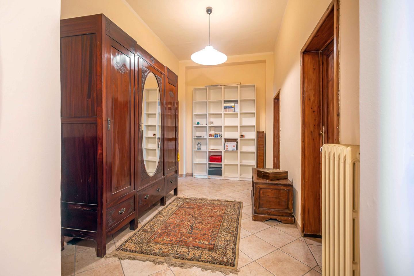 Immagine 14 di Rustico / casale in vendita  a Cascina