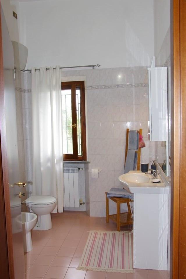 Immagine 31 di Rustico / casale in vendita  a Cascina