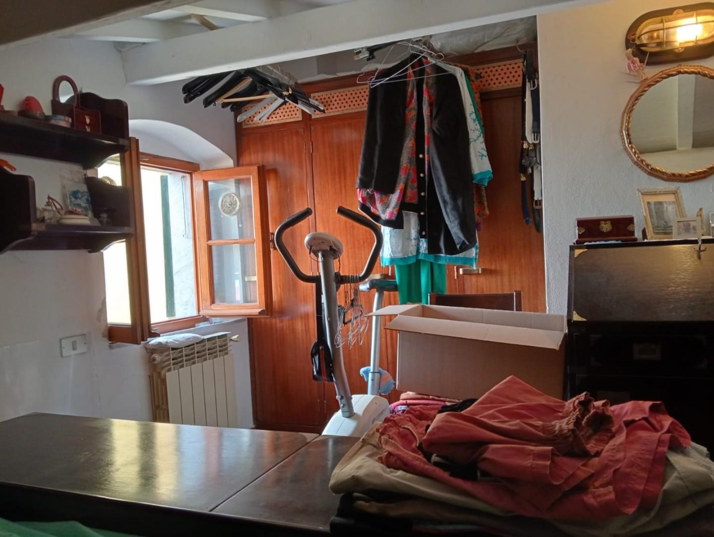 Immagine 30 di Appartamento in vendita  a Lerici