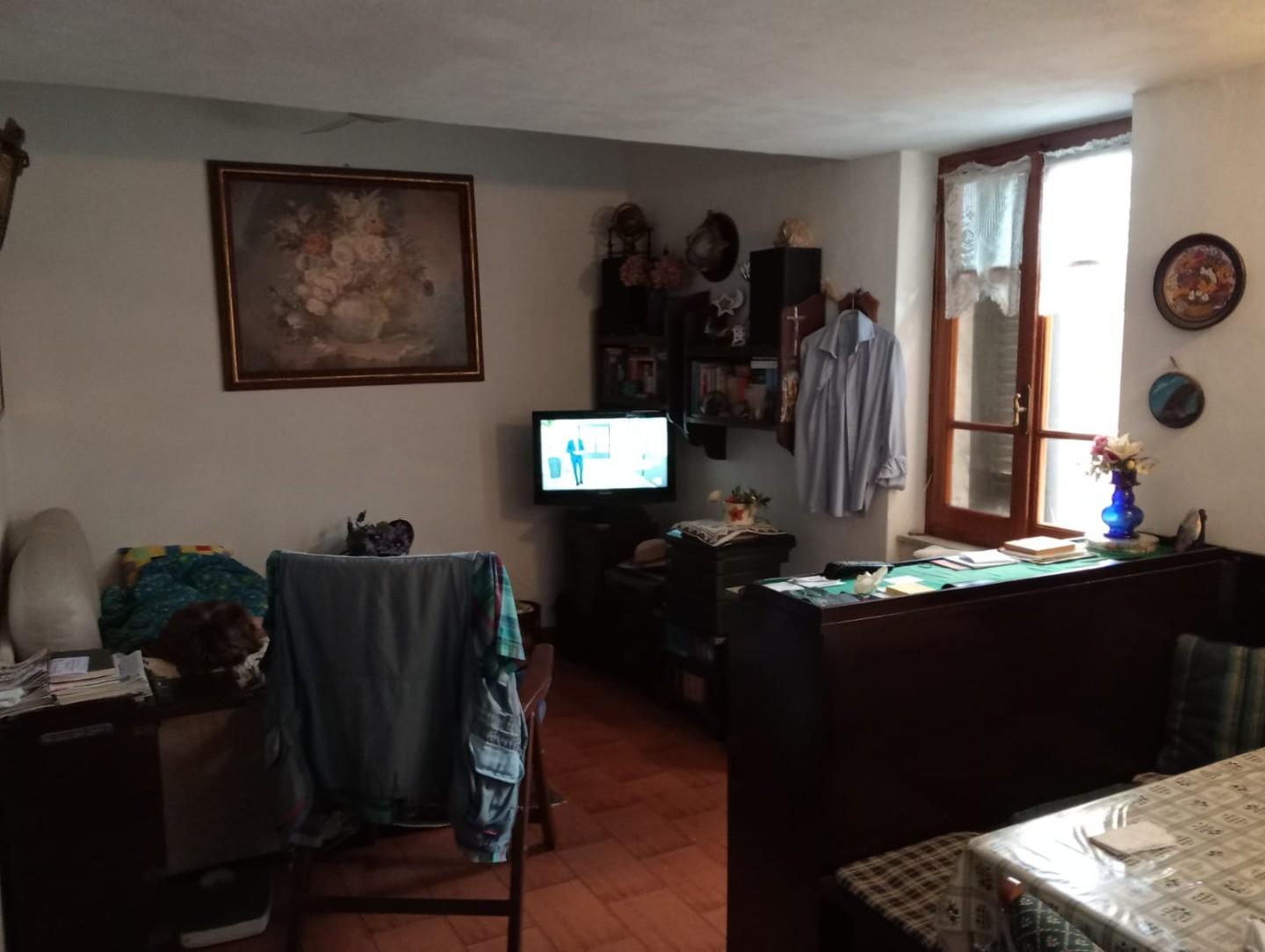 Immagine 8 di Appartamento in vendita  a Lerici