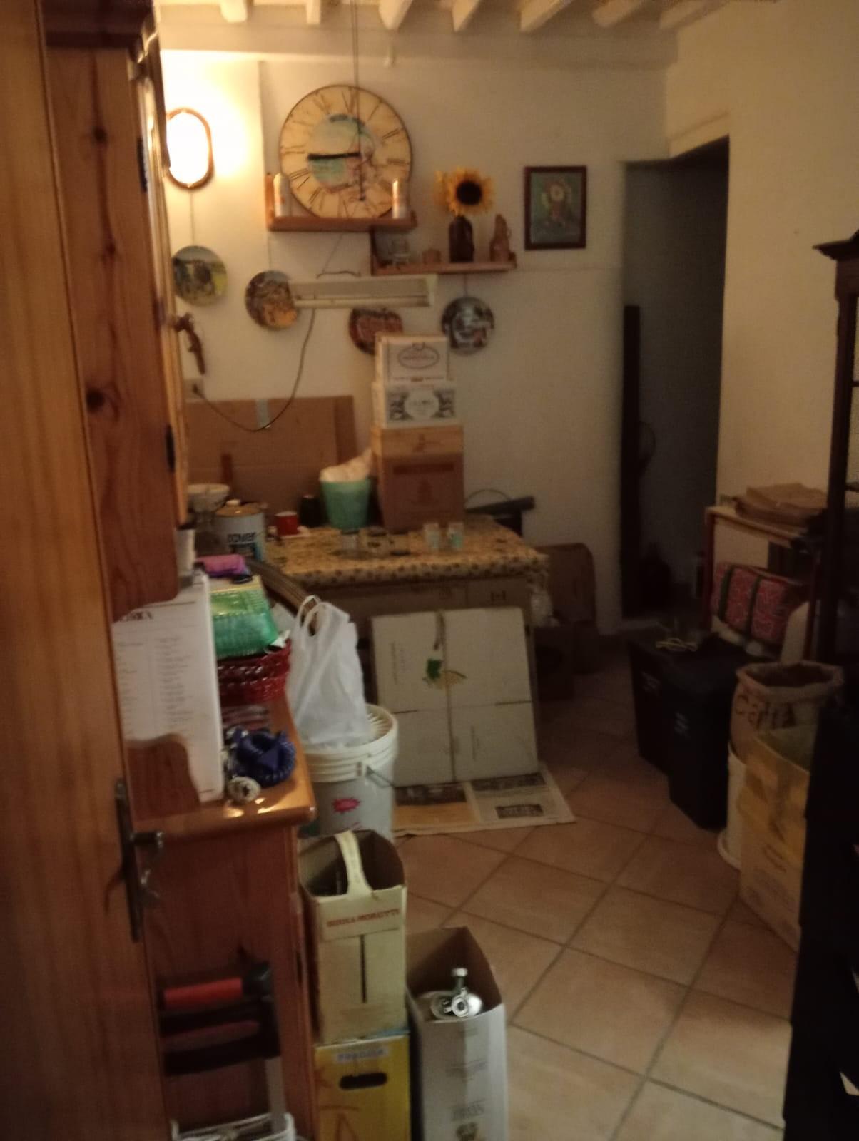 Immagine 29 di Appartamento in vendita  a Lerici