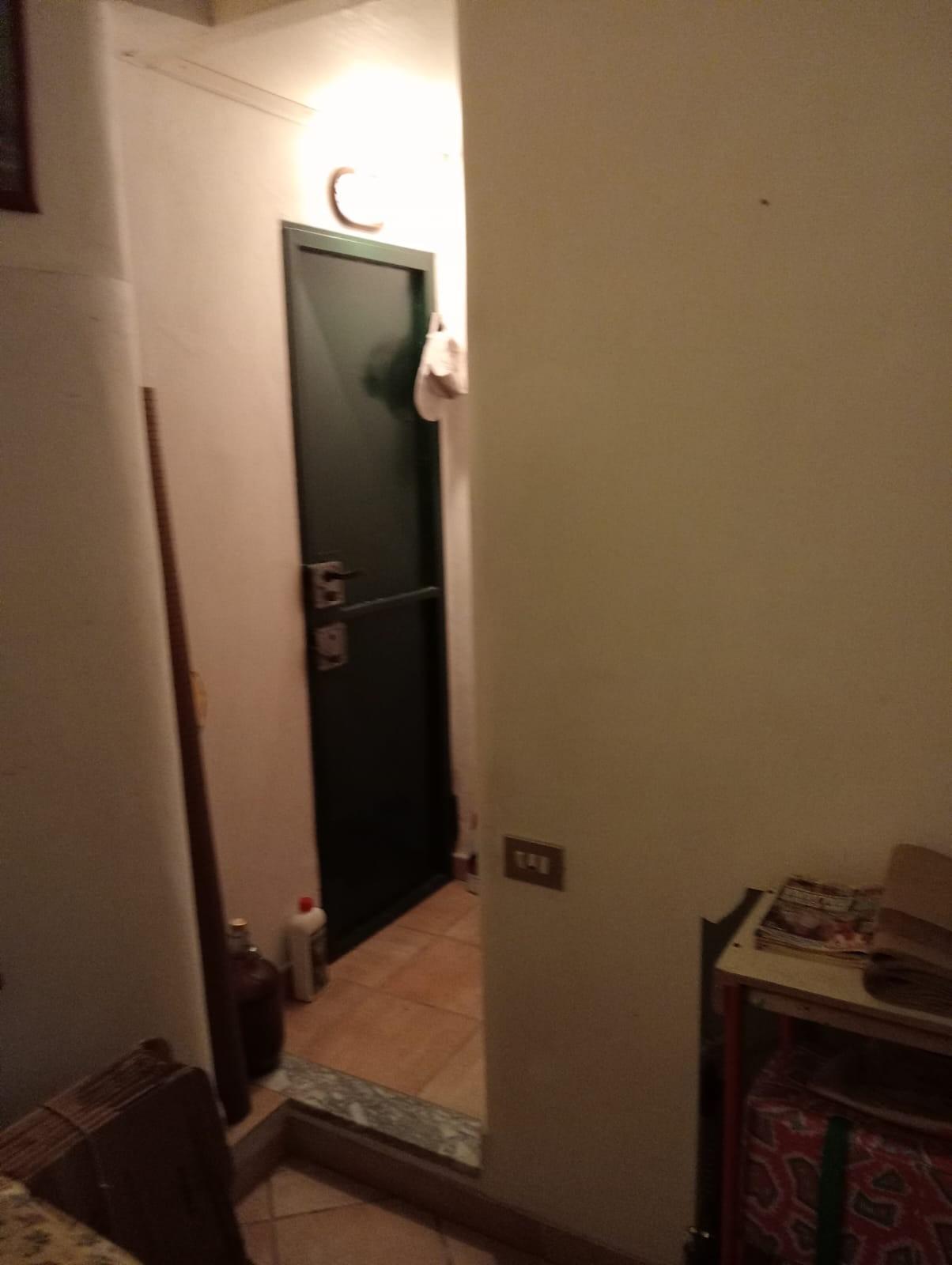 Immagine 24 di Appartamento in vendita  a Lerici