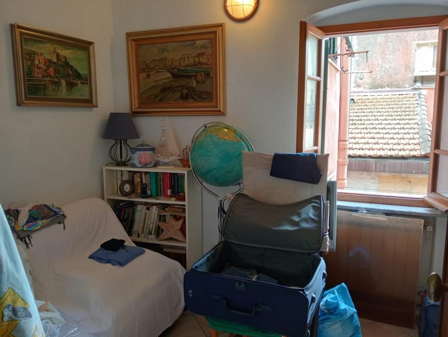 Immagine 21 di Appartamento in vendita  a Lerici