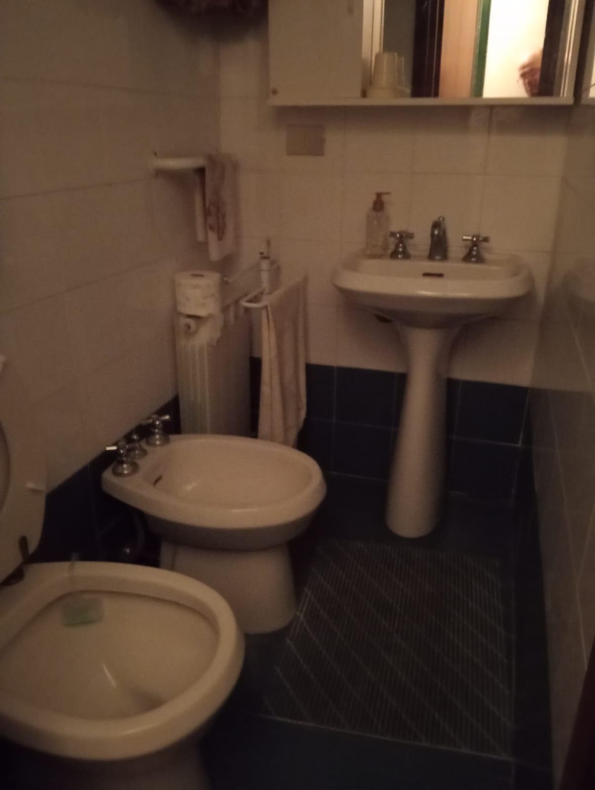 Immagine 25 di Appartamento in vendita  a Lerici