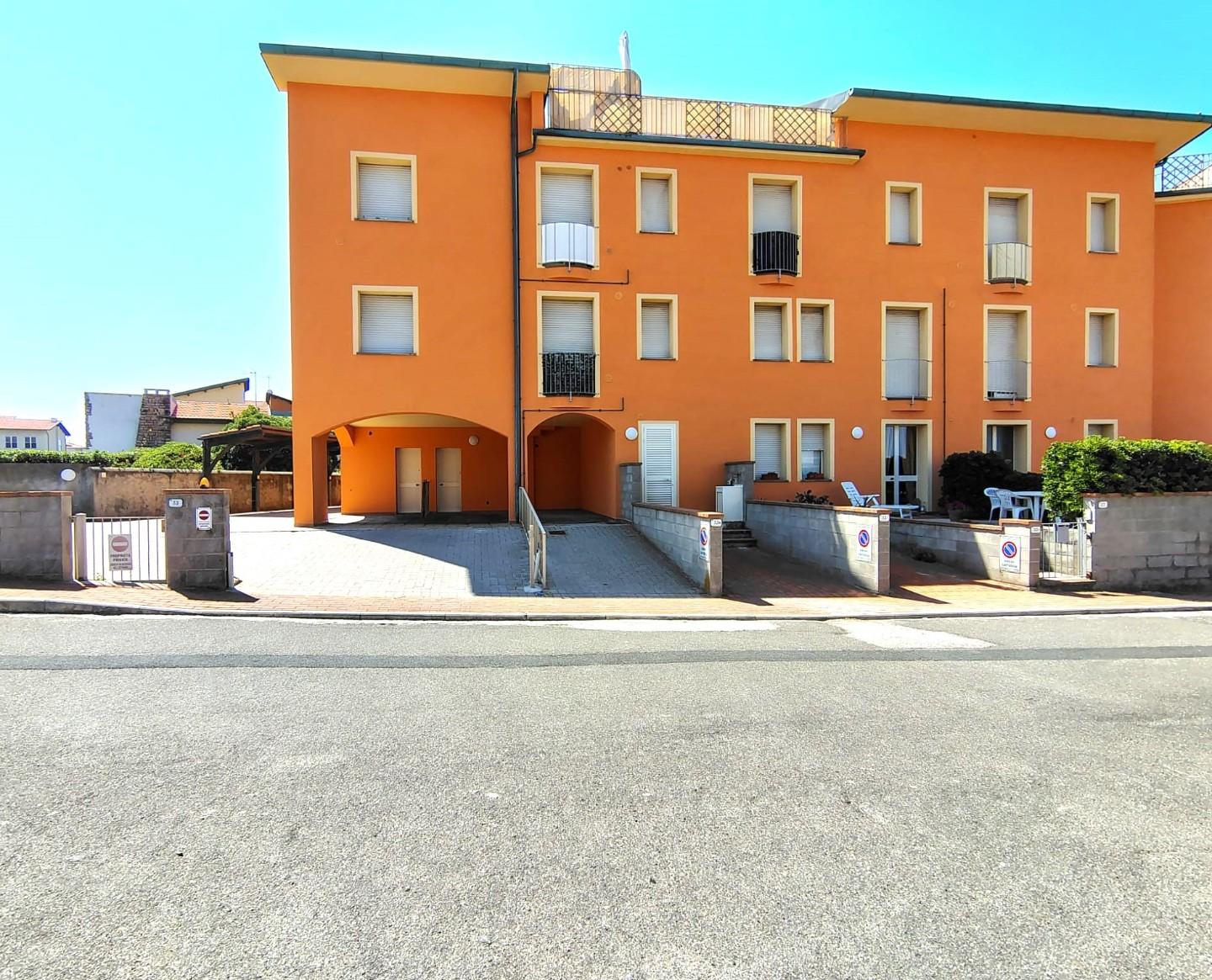 Immagine 17 di Appartamento in vendita  a Rosignano Marittimo