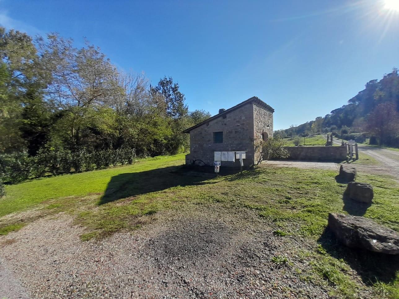 Immagine 3 di Rustico / casale in vendita  a Montaione