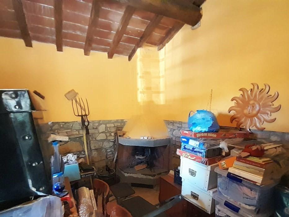 Immagine 2 di Rustico / casale in vendita  a Montaione