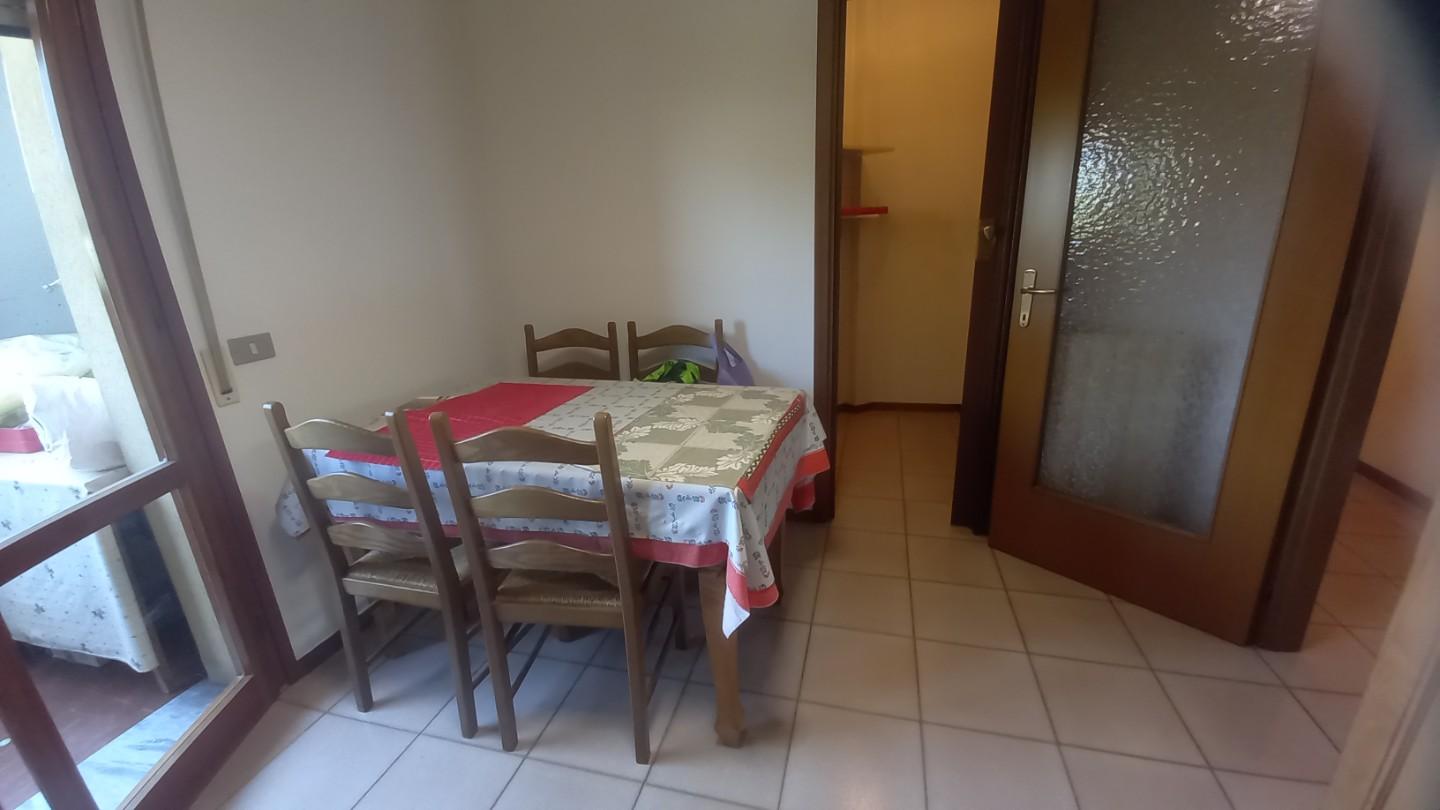 Immagine 18 di Appartamento in vendita  a Camaiore