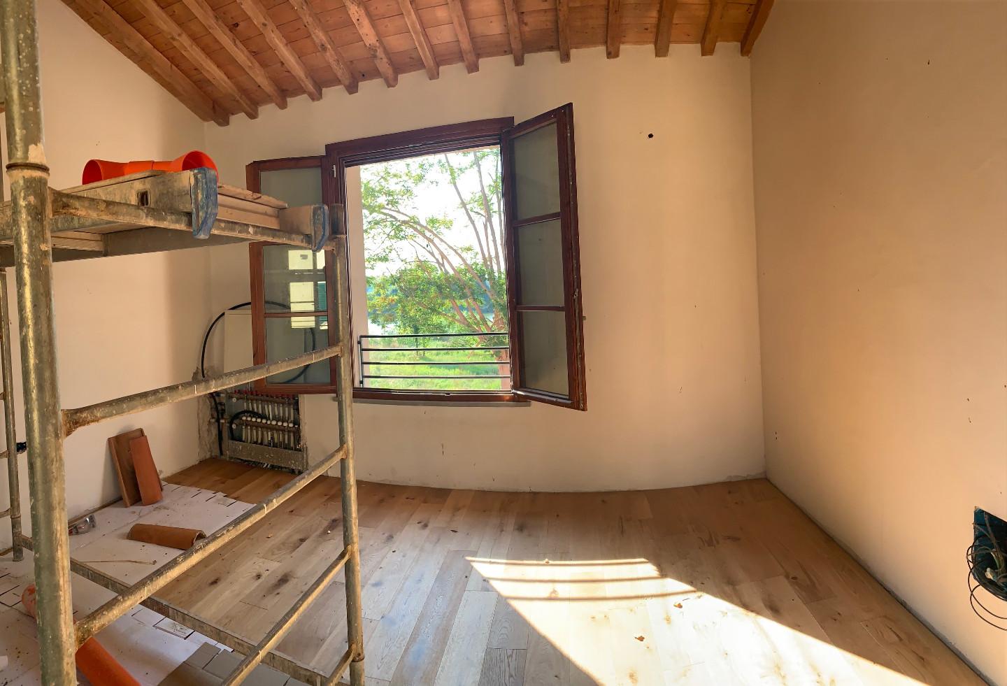 Immagine 5 di Appartamento in vendita  a Pisa