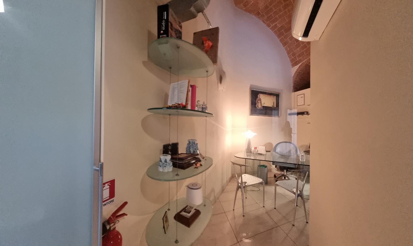 Foto annuncio 24