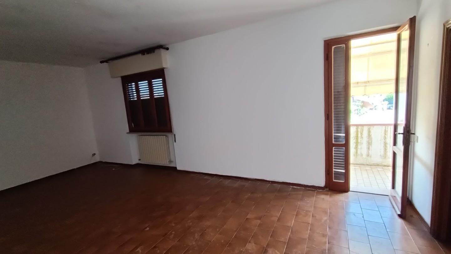 Immagine 3 di Appartamento in vendita  a Vecchiano