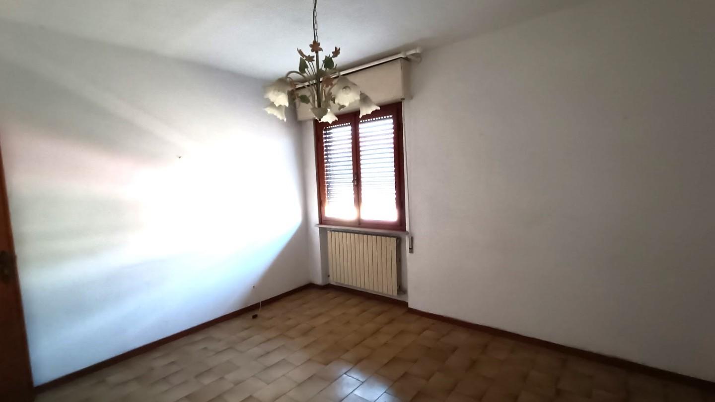 Immagine 10 di Appartamento in vendita  a Vecchiano