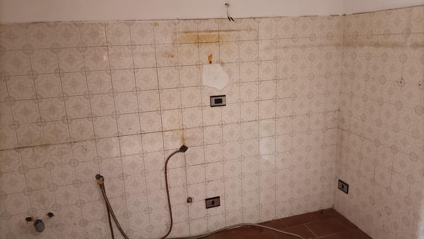 Immagine 5 di Appartamento in vendita  a Vecchiano