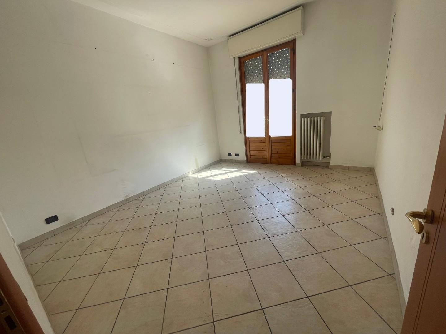 Immagine 9 di Appartamento in vendita  a Poggibonsi