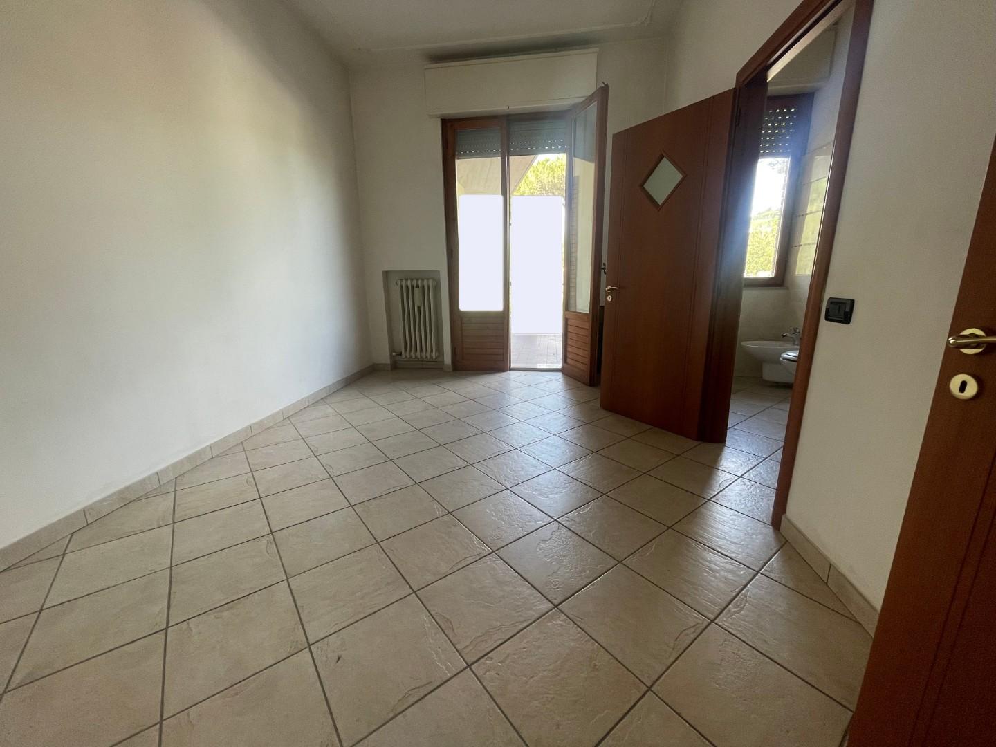 Immagine 6 di Appartamento in vendita  a Poggibonsi