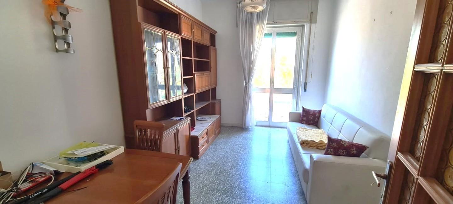 Immagine 4 di Appartamento in vendita  a Livorno
