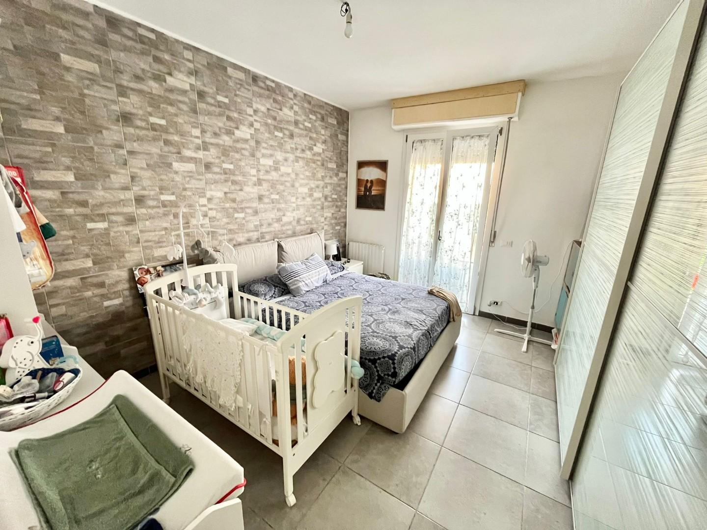 Immagine 19 di Appartamento in vendita  a Massa