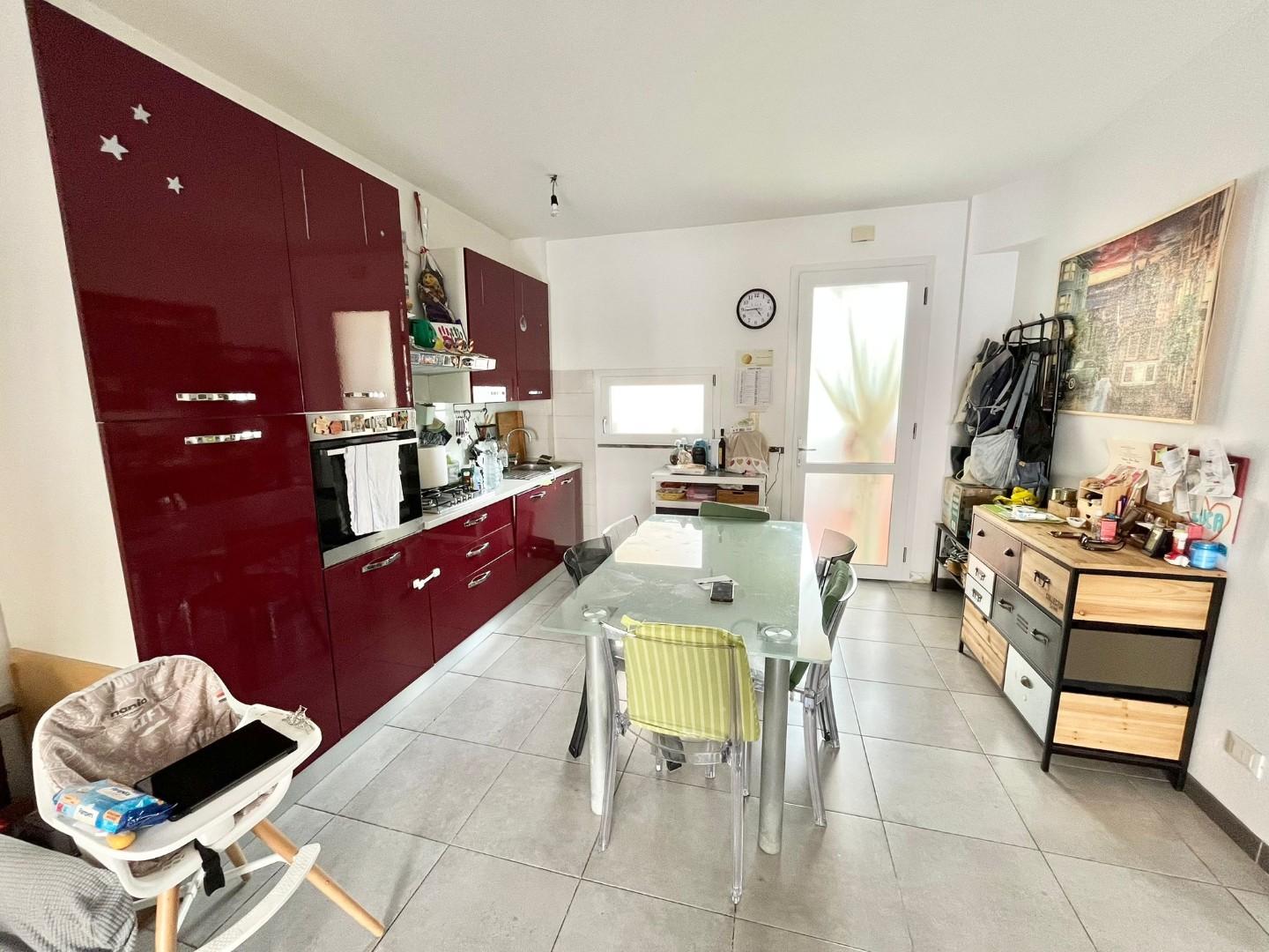 Immagine 16 di Appartamento in vendita  a Massa