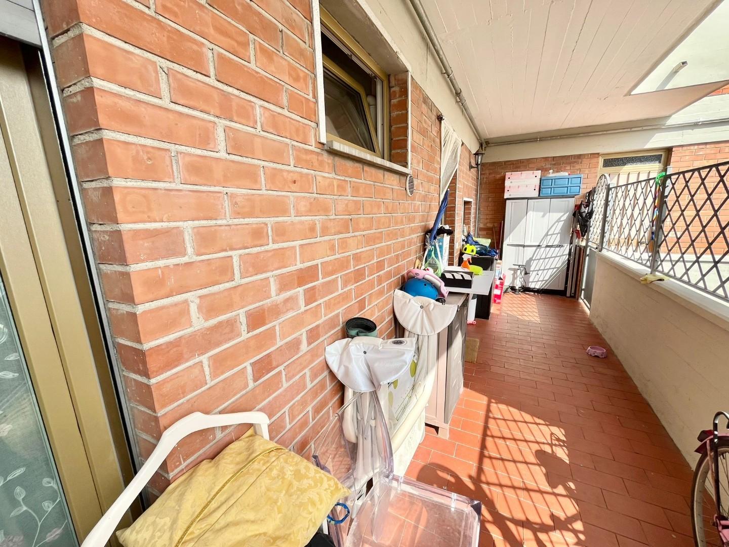 Immagine 14 di Appartamento in vendita  a Massa