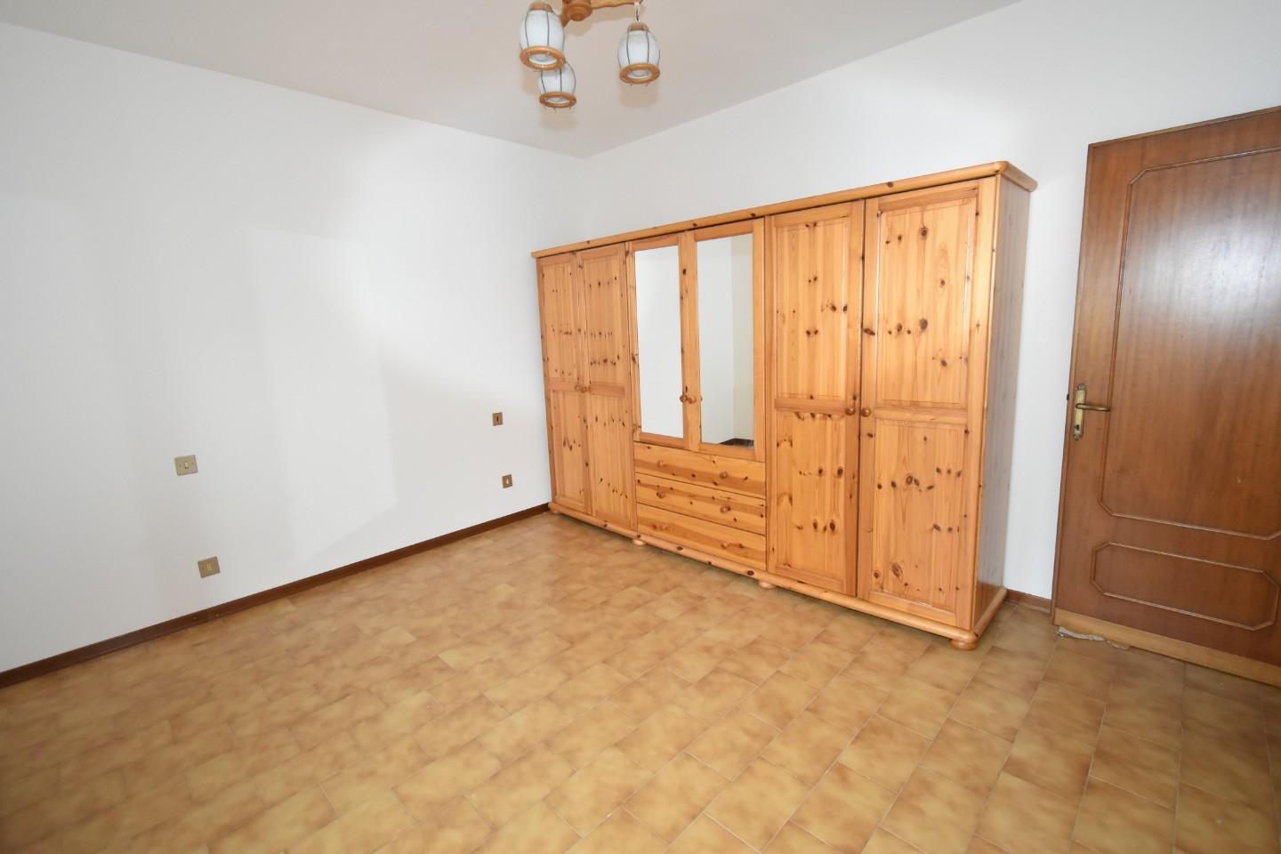 Immagine 13 di Appartamento in vendita  a Vecchiano