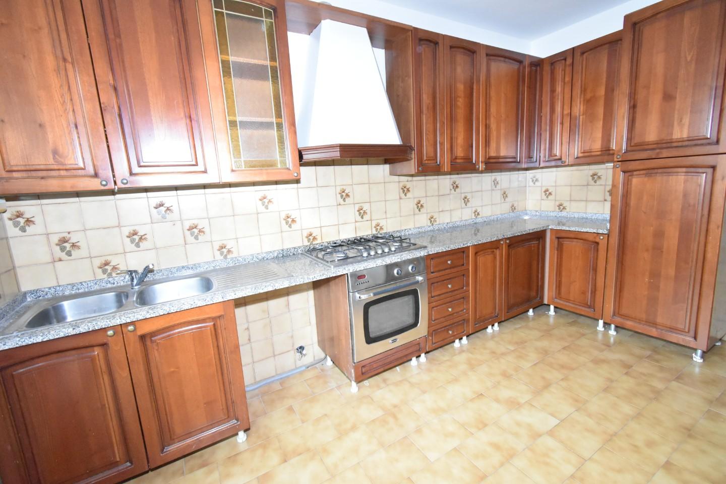 Immagine 7 di Appartamento in vendita  a Vecchiano