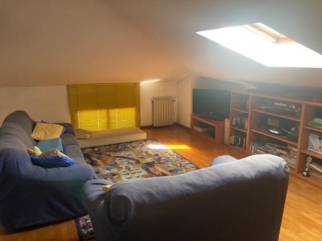 Immagine 22 di Casa bifamiliare in vendita  a Pisa