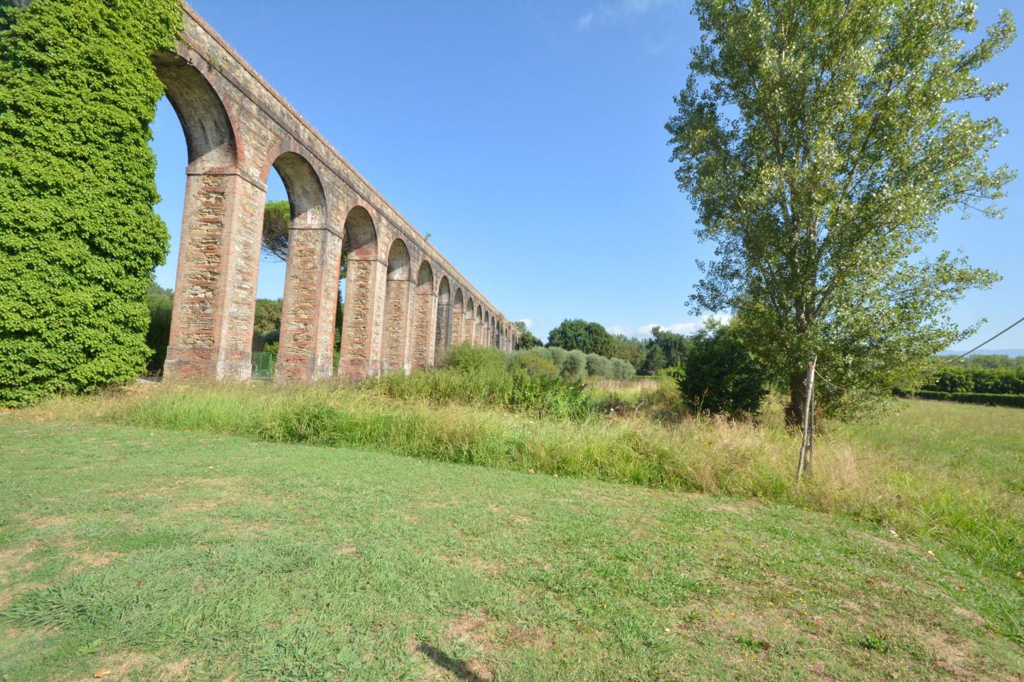 Immagine 3 di Casa bifamiliare in vendita  a Capannori