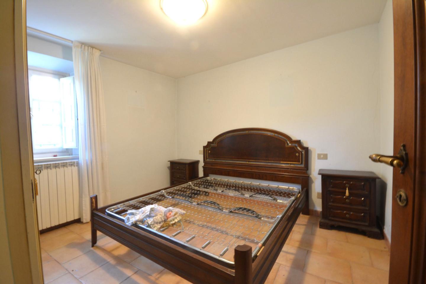 Immagine 15 di Casa bifamiliare in vendita  a Capannori