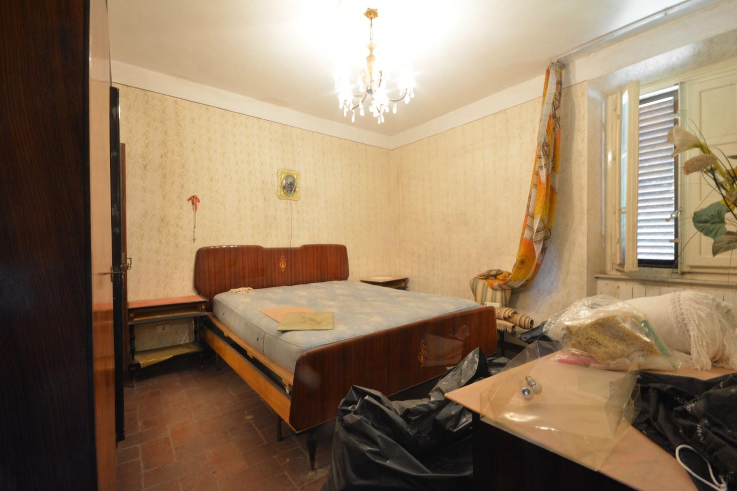 Immagine 12 di Casa bifamiliare in vendita  a Capannori