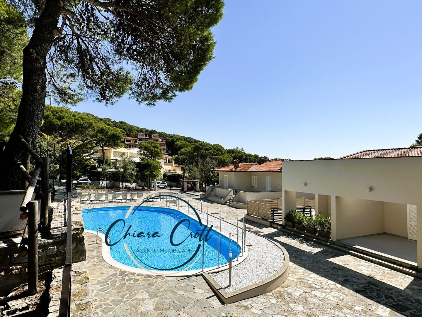 Immagine 15 di Appartamento in vendita  a Livorno