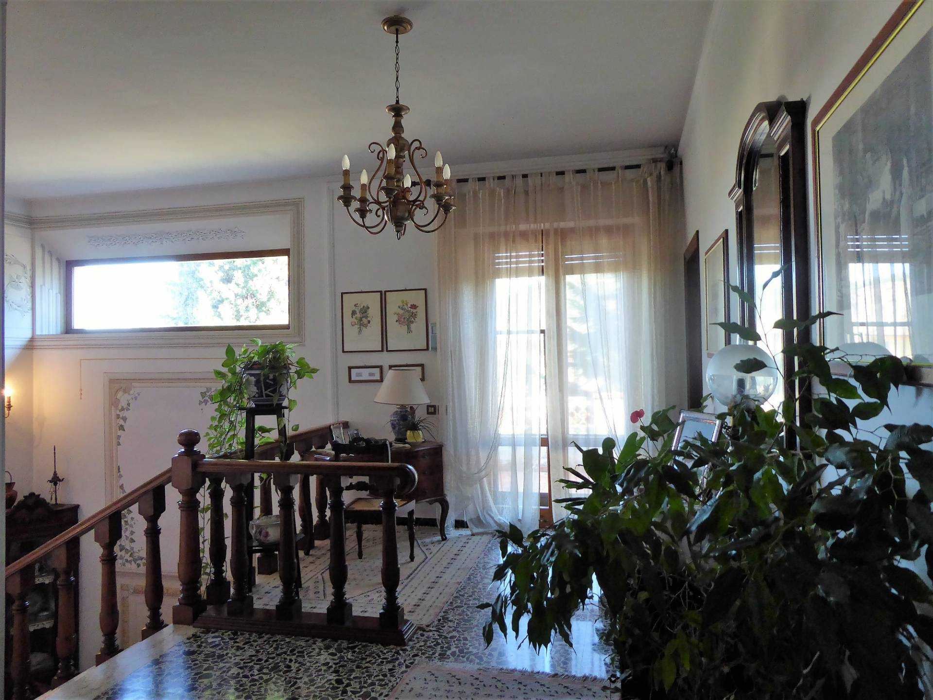 Immagine 20 di Villa in vendita  a Vecchiano