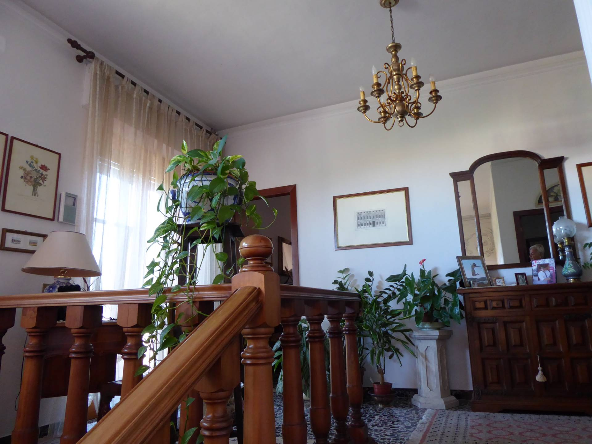 Immagine 19 di Villa in vendita  a Vecchiano